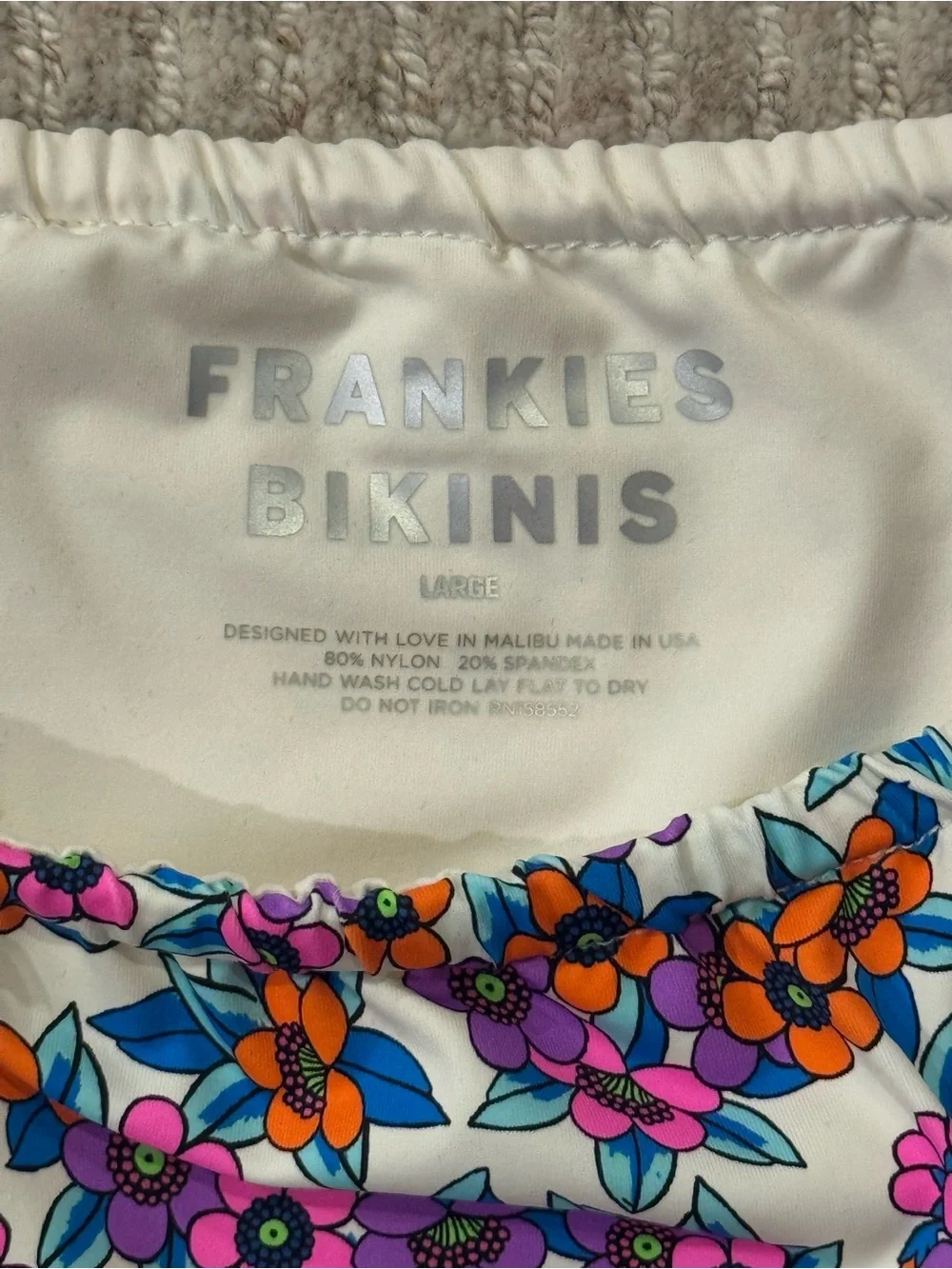 Frankie's Bikinis ✨Rare Print 🌺 White Floral String Bikini